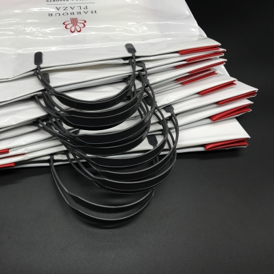 叉耳服裝手提袋子